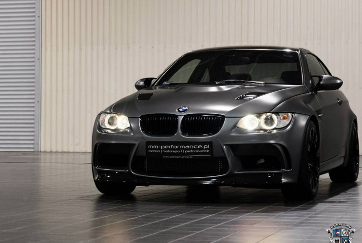 Как заказать уникальную курсовую работу по автомобильной промышленности BMW M серия Все BMW M