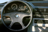 Водительское сиденье и боковые зеркала!(BMW e32 750i 19.12.1990г.в.)