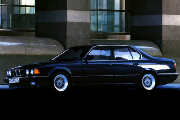 4 дв. седан 750iL 299 / 5200 4АКПП с 1987 по 1994 BMW 7 серия E32