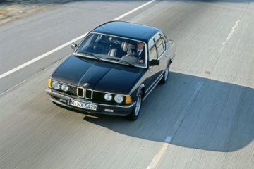 4 дв. седан 728i 184 / 5800 5МКПП с 1982 по 1986 BMW 7 серия E23