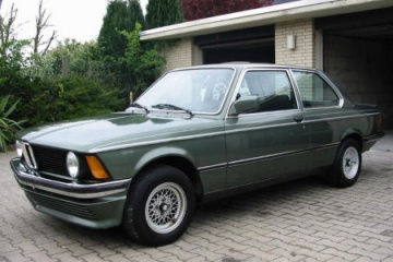 2 дв. седан 315 75 / 5800 4МКПП с 1981 по 1983 BMW 3 серия E21