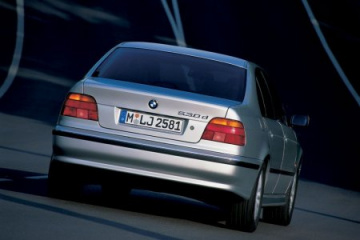 Замена габаритных ламп BMW E39 BMW 5 серия E39