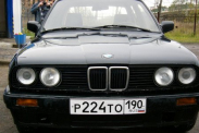 Продам BMW Е30 1990г 316 чёрная125000р,либо меняю на туринг Е30 или Е34