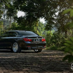 BMW 7-Series на дисках Vorsteiner