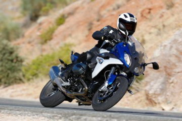 BMW Motorrad и Alpinestars разработали куртку со встроенной подушкой безопасности BMW Мотоциклы BMW Все мотоциклы