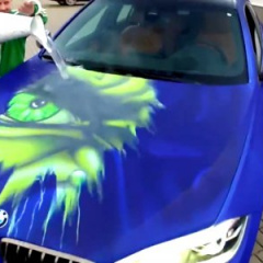 BMW X6 с изменяемой окраской Hulk