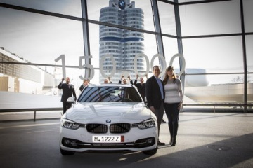 В музее BMW состоялась передача 150-тысячного автомобиля клиенту BMW 3 серия F30-F35