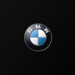 Опубликован официальный тизер BMW X7