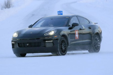 Porsche тестирует новый электрокар BMW Другие марки Porsche