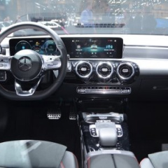Премьера нового Mercedes A-Class W177 на Женевском автосалоне 2018 года.