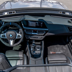 BMW Z4 R от тюнинг-ателье Lightweight Performance имеет 395 л.с.