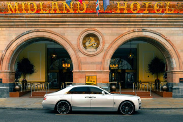 Уникальный Rolls-Royce Ghost Manchester чествует место встречи Чарльза Роллса с Генри Ройсом BMW Rolls-Royce Rolls-Royce