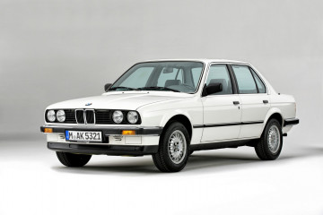 BMW E30 323i с пробегом 260 километров всего за 74 990 евро BMW 3 серия E30