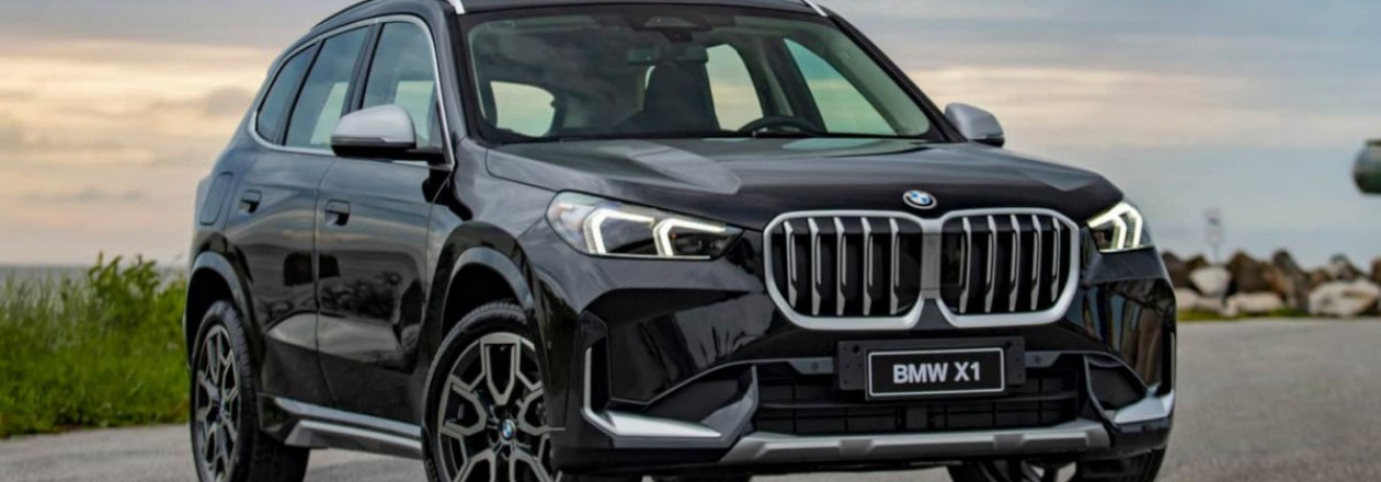 Новый BMW X1 одобрен в качестве полицейского автомобиля в Голландии
