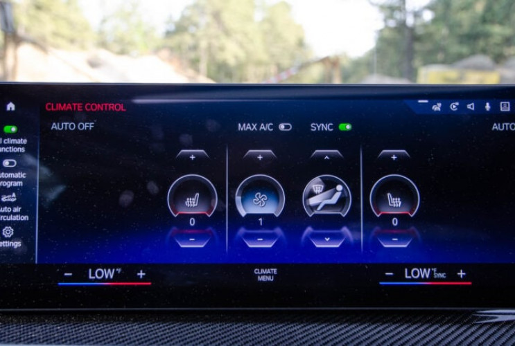 Европейских автопроизводителей просят отказаться от сенсорных дисплеев в пользу кнопок BMW Z серия Все BMW Z