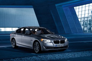 Новый BMW 5 серии будут тестировать звезды :: BMW 5 серия F10-F11
