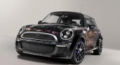 MINI расширяет свое семейство BMW Всё о MINI COOPER Все MINI