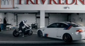 Поединок BMW M3 и BMW S 1000 RR Superbike BMW Мотоциклы BMW Все мотоциклы