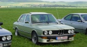 BMW 5 серия E12