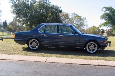 BMW 7 серия E23