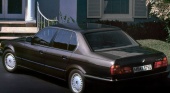 BMW 7 серия E32