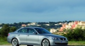 при заводе двигателя включается вентилятор.E60 520d BMW 5 серия E60-E61