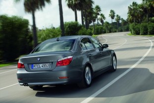 бело-сизый дым :: BMW 5 серия E60-E61