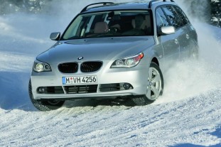 бело-сизый дым :: BMW 5 серия E60-E61