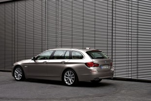 Всемирный автомобиль года :: BMW 5 серия F10-F11