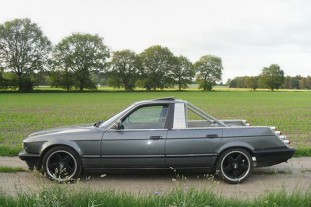 В Германии продают уникальный пикап BMW :: BMW 7 серия E32