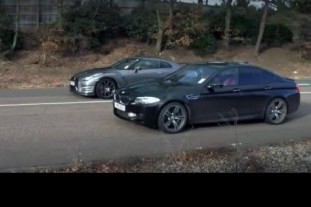 Гонщик «пробует» баварцев и японцев :: BMW 5 серия F10-F11