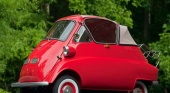Над образом BMW Isetta поработал Т. Вайсельбраун BMW Ретро Все ретро модели