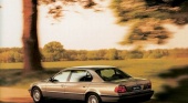 BMW 7 серия E38