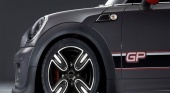Станет ли MINI John Cooper Works GP самым быстрым и легким в истории бренда? BMW Всё о MINI COOPER Все MINI