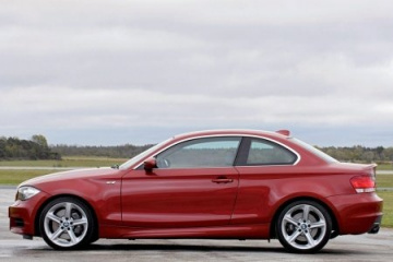 3 дв. хэтчбек 118i  143 / 6000 6АКПП с 2007 BMW 1 серия E81/E88