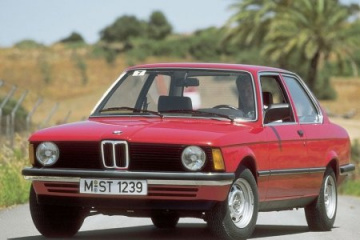 2 дв. седан 318i 105 / 5800 5МКПП с 1980 по 1983 BMW 3 серия E21
