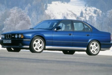 Ещё один вентилятор в Е34 BMW 5 серия E34