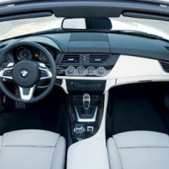 Официально представили BMW Z4 Roadster