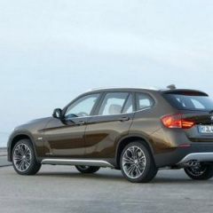 Первые официальные фотографии BMW X1