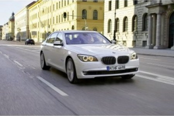 BMW 760i и BMW 760Li в России BMW 7 серия F01-F02