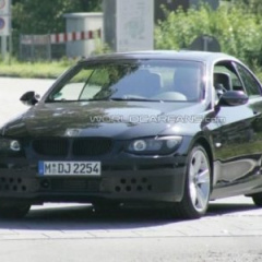 Обновленная BMW 3 серии снова показалась на людях