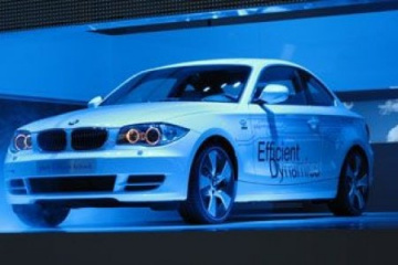 Видео о некоторых моделях BMW на Детройтском автосалоне BMW Мир BMW BMW AG