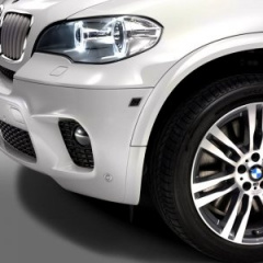 Официальные фото 2011 BMW X5 LCI M-Sport пакет