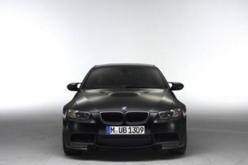 BMW продемонстрировали M3 в новом цвете кузова BMW M серия Все BMW M