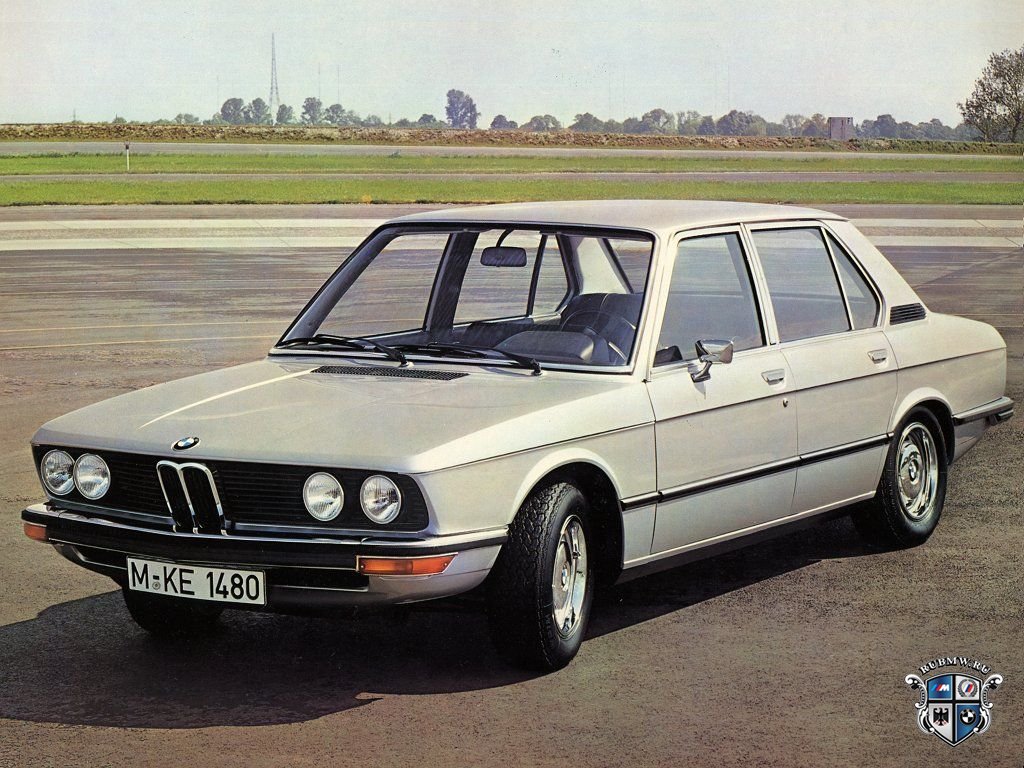 BMW 5 серия E12