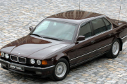 Не едет бмв е32 750 после езды без приборки BMW 7 серия E32