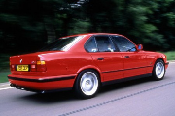 4 дв. седан 518i 113 / 5500 5МКПП с 1989 по 1994 BMW 5 серия E34