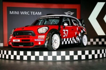 MINI представила свою заводскую команду BMW Всё о MINI COOPER Все MINI