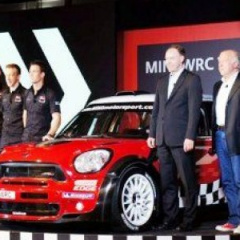 MINI представила свою заводскую команду