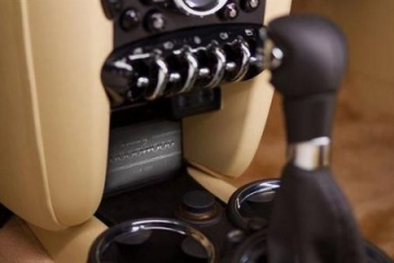 В Rolls-Royce поработали над интерьером MINI BMW Всё о MINI COOPER Все MINI